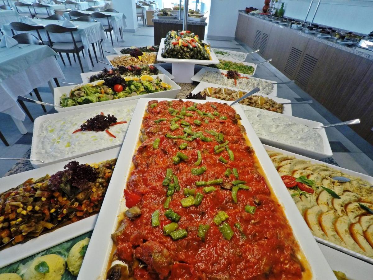 Tezmadra Hotel Burhaniye ภายนอก รูปภาพ